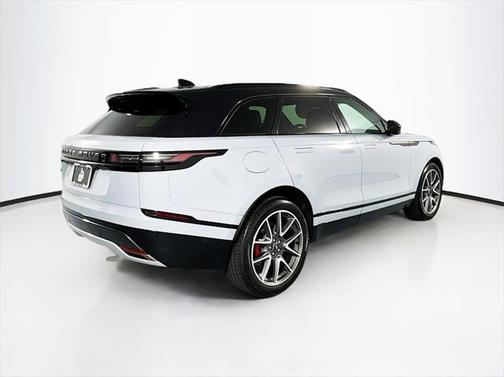 2025 Land Rover Range Rover Velar P400 Dynamic SE