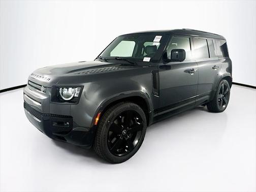 2025 Land Rover Defender 110 P400 X-Dynamic SE