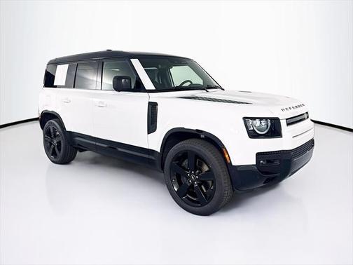 2025 Land Rover Defender 110 P400 X-Dynamic SE