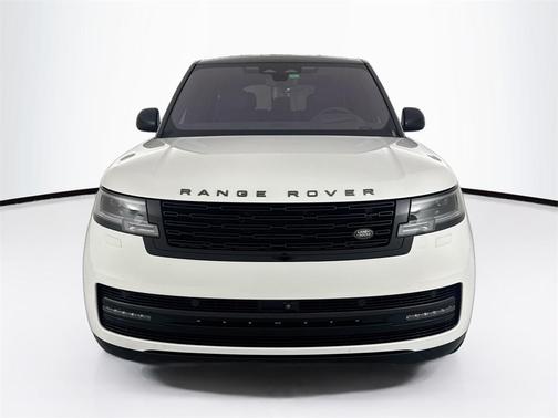2023 Land Rover Range Rover P530 SE