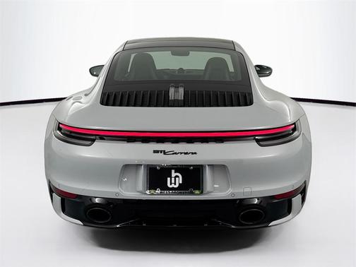 2024 Porsche 911 Carrera