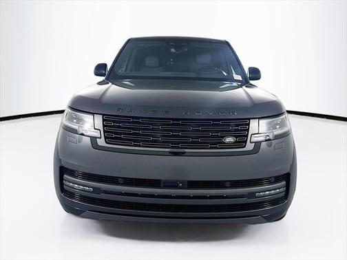 2025 Land Rover Range Rover P400 SE 7 Seat