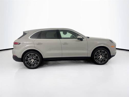 2024 Porsche Cayenne Base