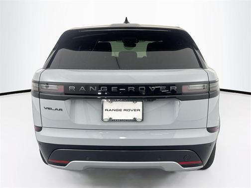 2026 Land Rover Range Rover Velar P250 SE R-Dynamic