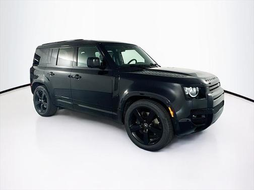 2025 Land Rover Defender 110 P400 X-Dynamic SE
