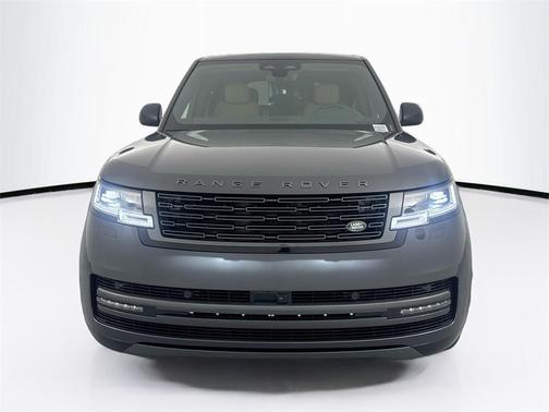 2026 Land Rover Range Rover P400 SE