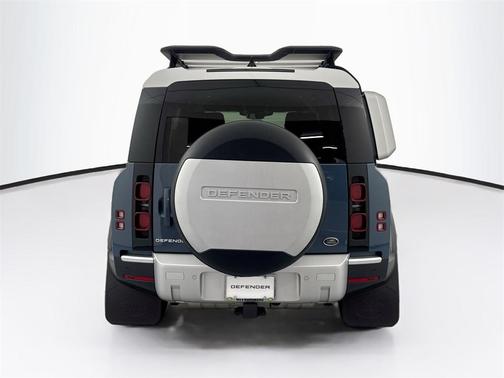 2022 Land Rover Defender 110 S