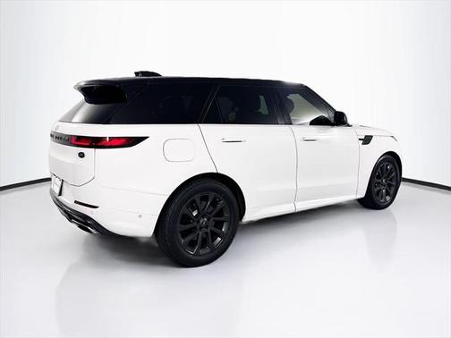 2023 Land Rover Range Rover Sport SE
