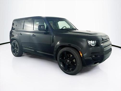 2025 Land Rover Defender 110 V8