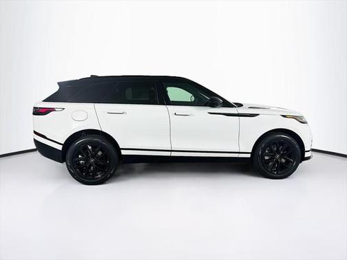2026 Land Rover Range Rover Velar P250 SE R-Dynamic
