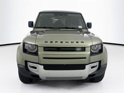 2025 Land Rover Defender 110 P400 S