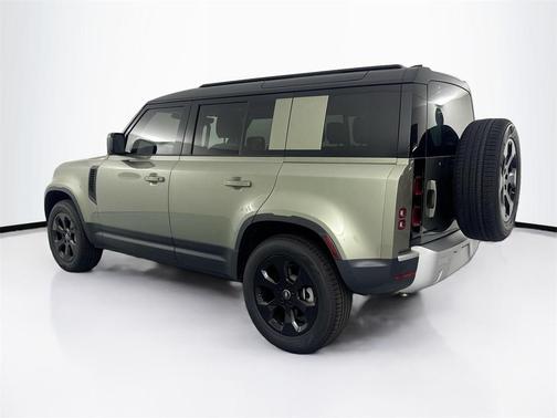 2025 Land Rover Defender 110 P400 S