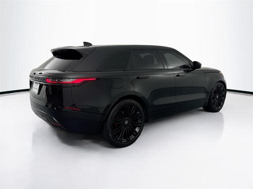 2024 Land Rover Range Rover Velar P400 Dynamic SE