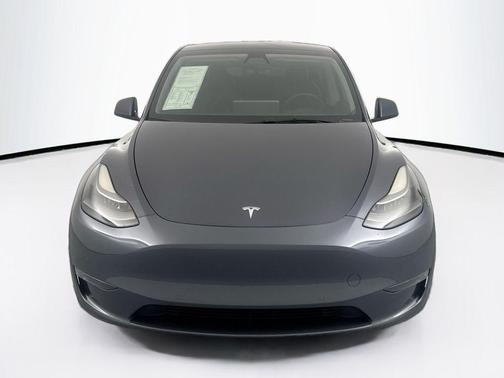 Midnight Silver Metallic 2022 Tesla Model Y Performance Dual Motor All-Wheel Drive