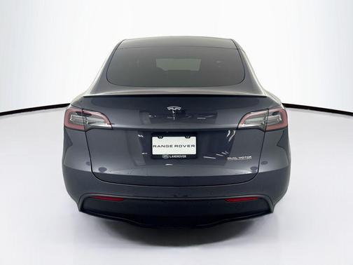 Midnight Silver Metallic 2022 Tesla Model Y Performance Dual Motor All-Wheel Drive