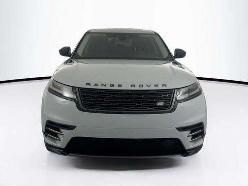 Arroios Grey Metallic 2025 Land Rover Range Rover Velar P250 SE R-Dynamic