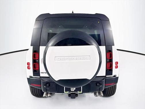 2025 Land Rover Defender 110 P500 X-Dynamic SE