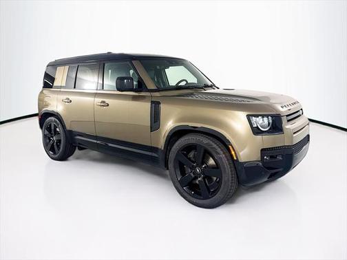 2025 Land Rover Defender 110 P400 X-Dynamic SE