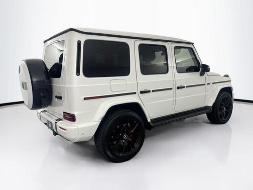 MANUFAKTUR Moonlight White Metallic 2025 Mercedes-Benz G-Class 4MATIC