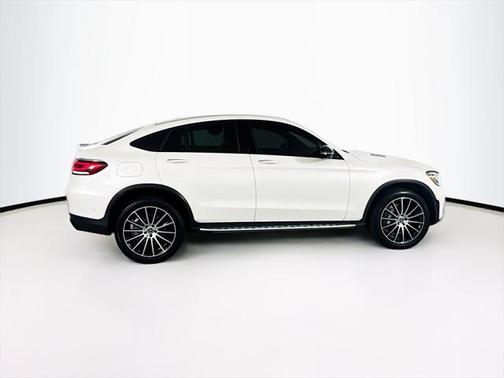 2022 Mercedes-Benz GLC 300 4MATIC Coupe