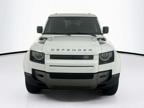 Fuji White 2026 Land Rover Defender P300 S