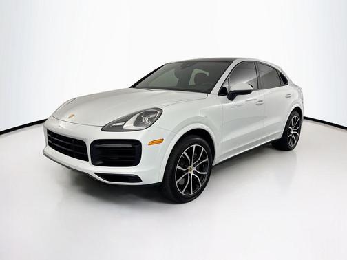 White 2022 Porsche Cayenne Cayenne