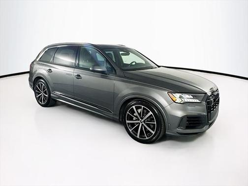2021 Audi Q7 55 Premium Plus