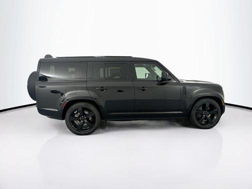 Santorini Black Metallic 2026 Land Rover Defender P400 X-Dynamic SE