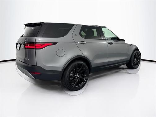 2025 Land Rover Discovery P300 S