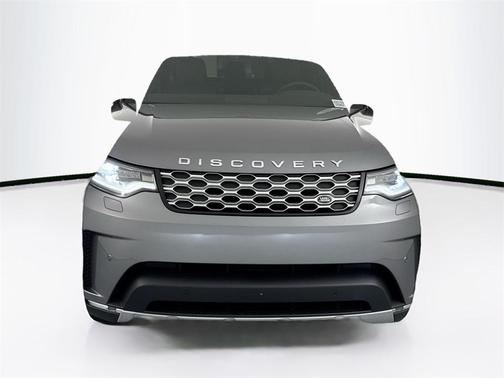 2025 Land Rover Discovery P300 S