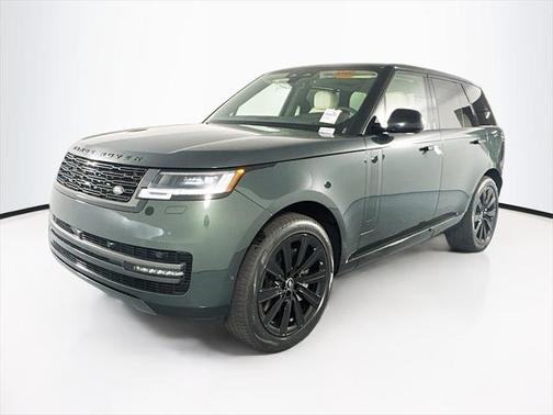 2025 Land Rover Range Rover P550e SE