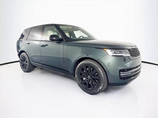 2025 Land Rover Range Rover P550e SE