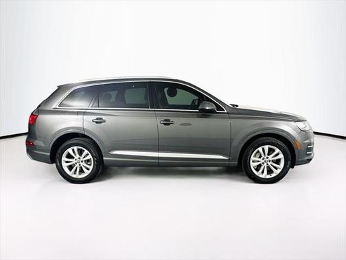 2019 Audi Q7 55 Premium