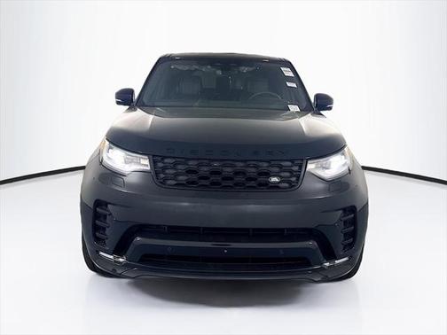 2025 Land Rover Discovery P360 Dynamic SE