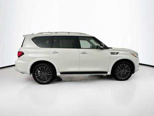 Moonstone White 2024 INFINITI QX80 PREMIUM SELECT AWD