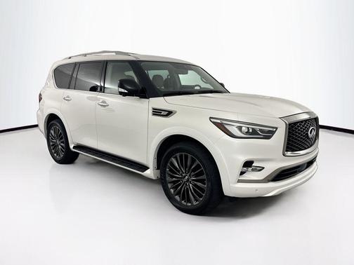 Moonstone White 2024 INFINITI QX80 PREMIUM SELECT AWD