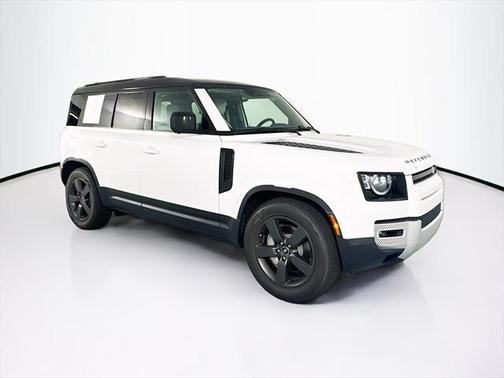 2025 Land Rover Defender 110 P300