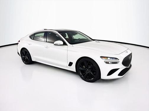 2023 Genesis G70 2.0T RWD
