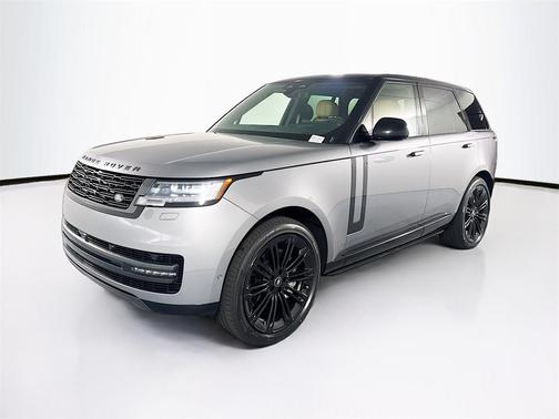 2025 Land Rover Range Rover P530 SE