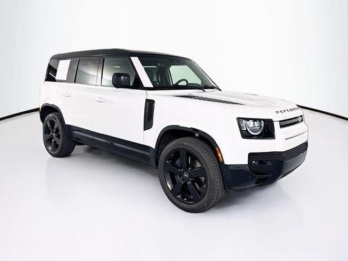 Fuji White 2025 Land Rover Defender 110 P500 X-Dynamic SE