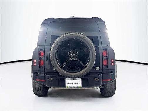 2023 Land Rover Defender 110 X-Dynamic SE