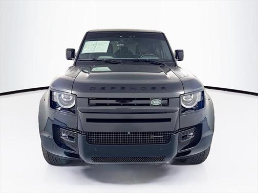 2023 Land Rover Defender 110 X-Dynamic SE