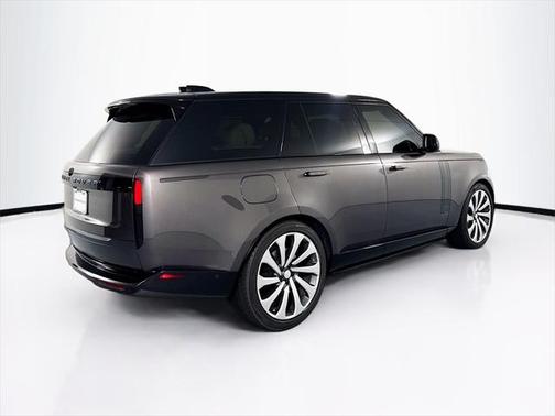 2024 Land Rover Range Rover P530 Autobiography