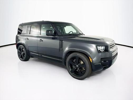 2025 Land Rover Defender 110 P400 X-Dynamic SE