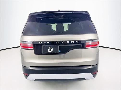 2025 Land Rover Discovery P360 Metropolitan Edition