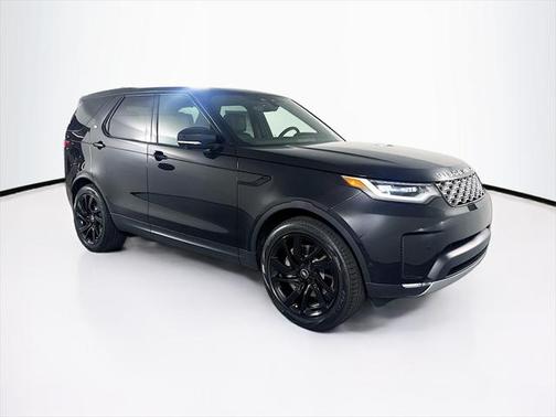 2025 Land Rover Discovery P300 S