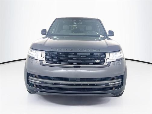 2025 Land Rover Range Rover P530 SE 7 Seat
