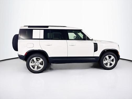 2025 Land Rover Defender 110 P400 S
