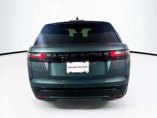 2026 Land Rover Range Rover Velar P400 Dynamic SE