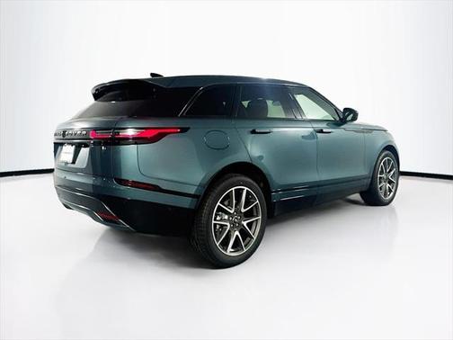 2026 Land Rover Range Rover Velar P400 Dynamic SE